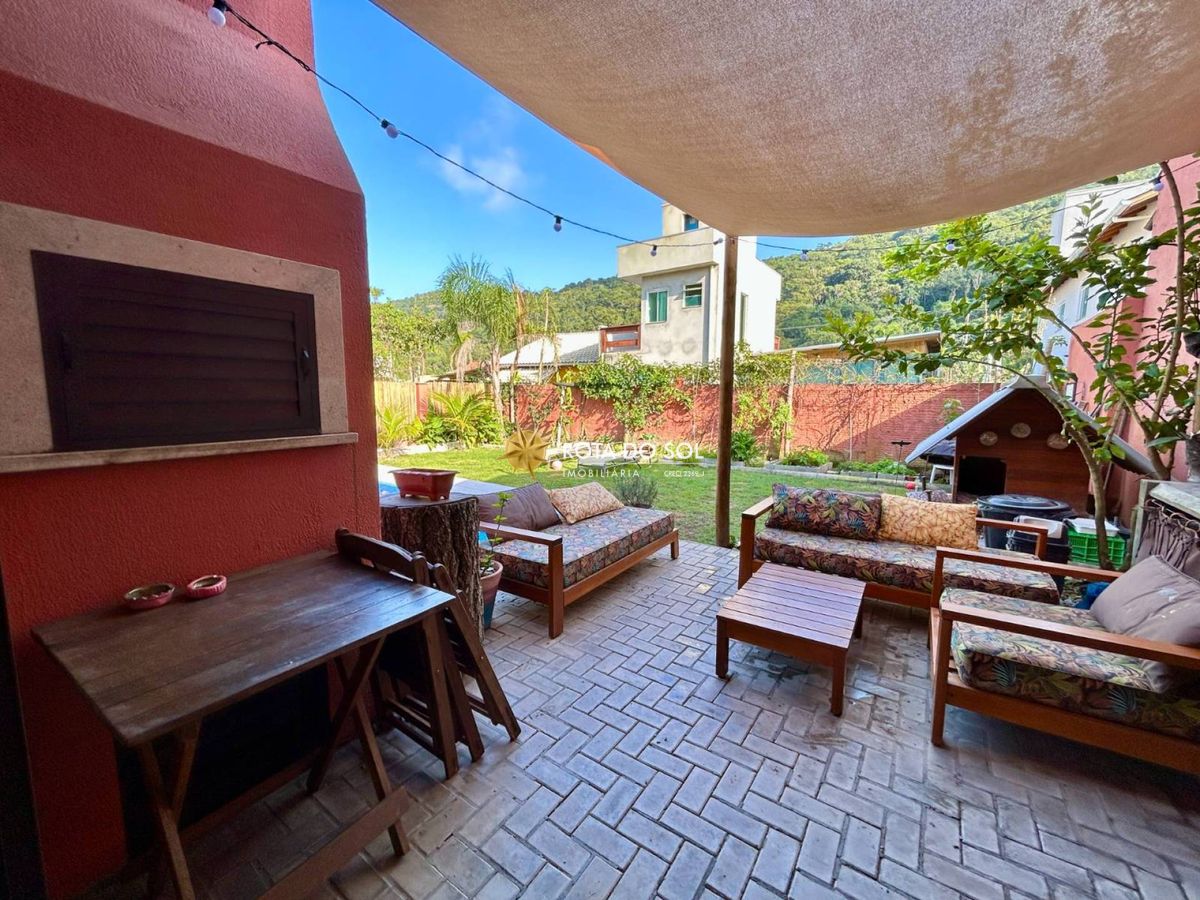 Casa à venda 4 quartos com piscina Praia Mariscal Bombinhas SC - 36
