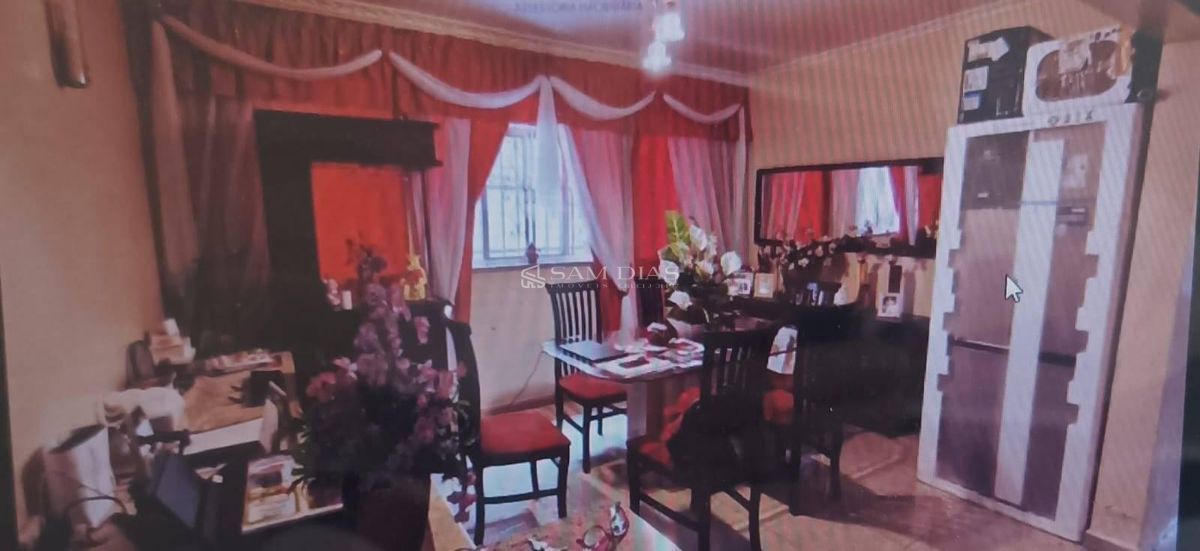 Casa, 4 quartos, 160 m² - Foto 1