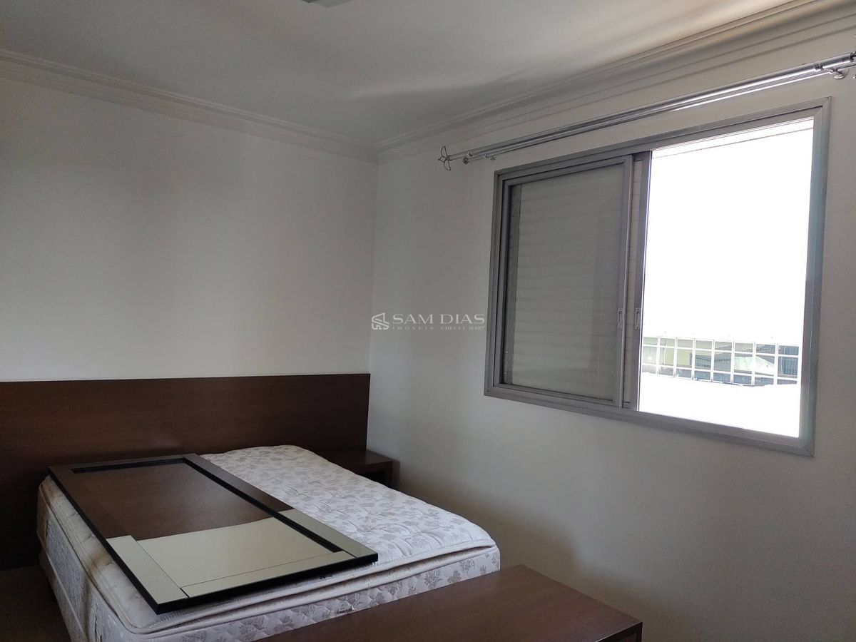Apartamento, 2 quartos, 70 m² - Foto 2
