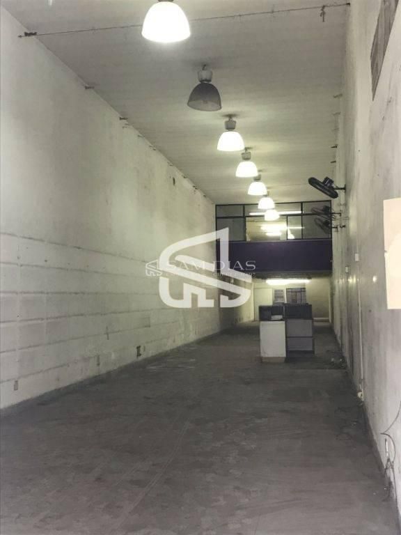 Loja-Salão, 600 m² - Foto 1