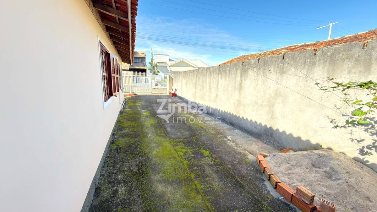 Casa de 3 quartos, 180m² no bairro Vila Nova Alvorada (Divineia), em Imbituba | Eu Corretor