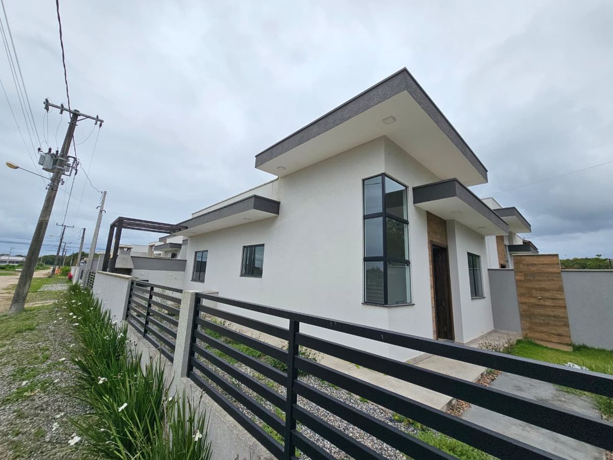 Casa, 2 quartos sendo 1 suíte, barra do saí