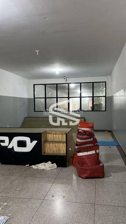 Loja-Salão, 440 m² - Foto 2