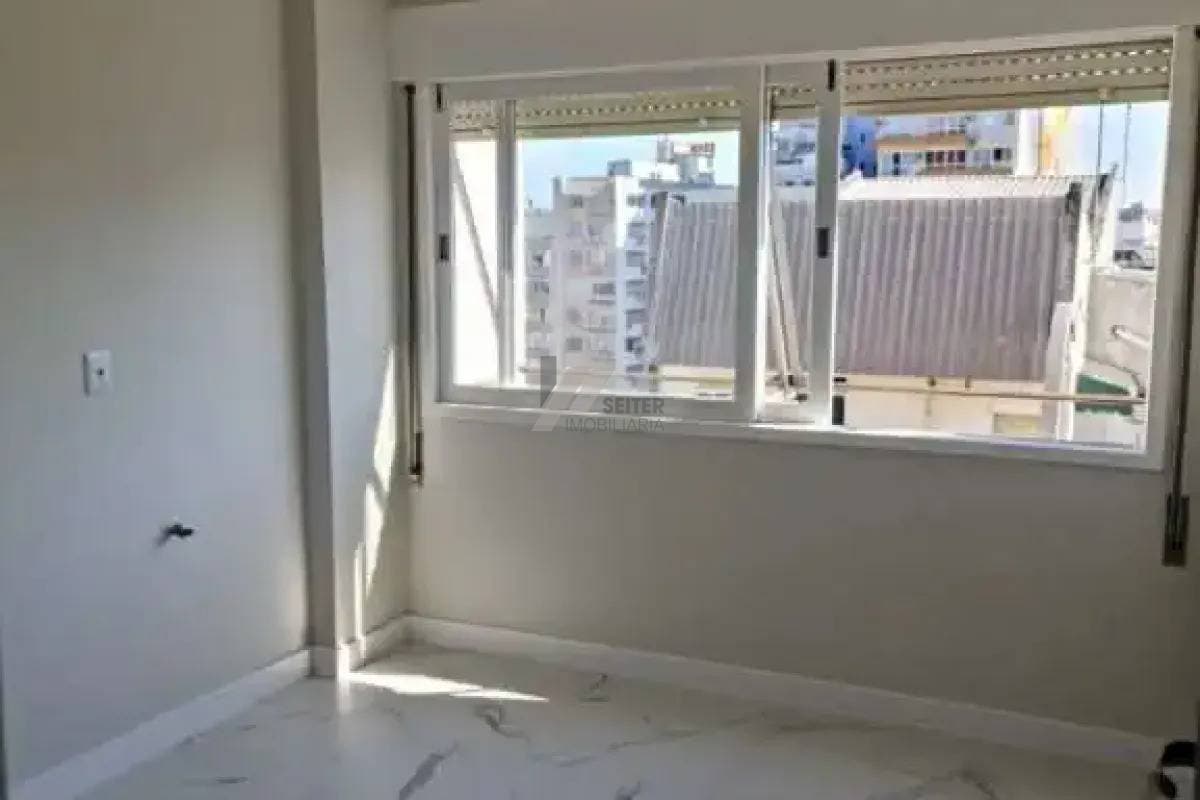 Apartamento 4 dormitórios suite venda Centro Florianópolis