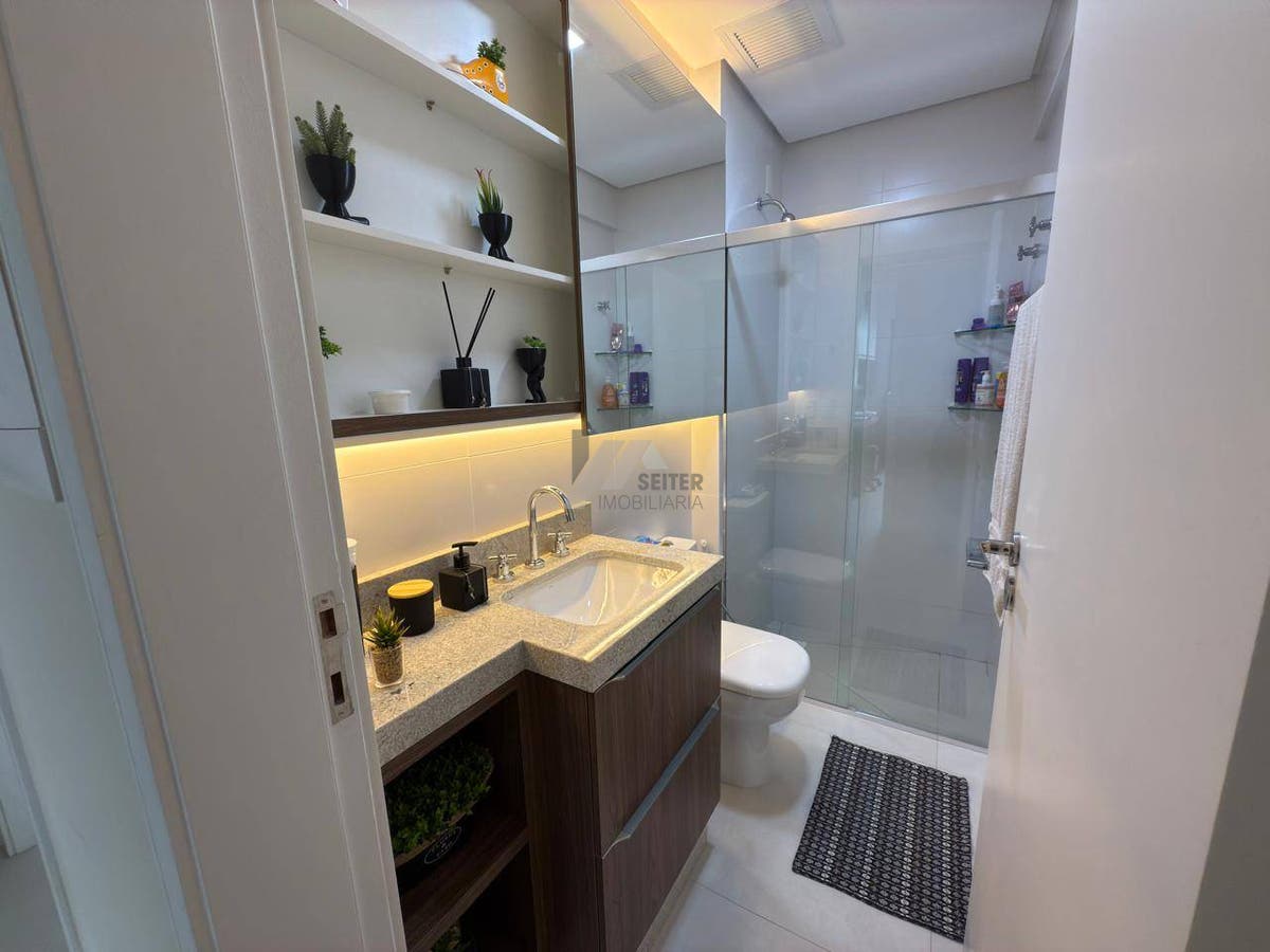 Apartamento, 3 dormitórios, para Venda no Cachoeira do Bom Jesus- Florianópolis