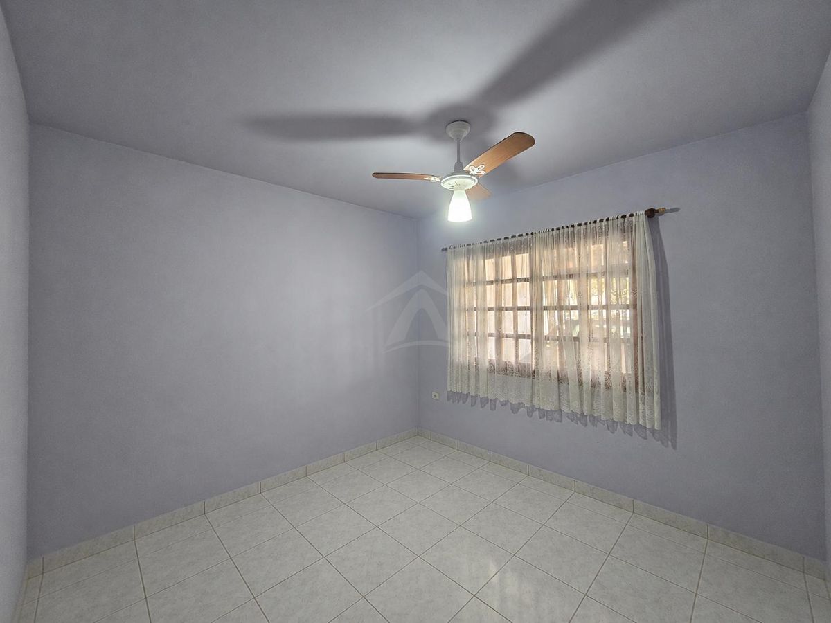 Casa a 200 metros da praia, 2 quartos sendo 1 suíte, bal brasília