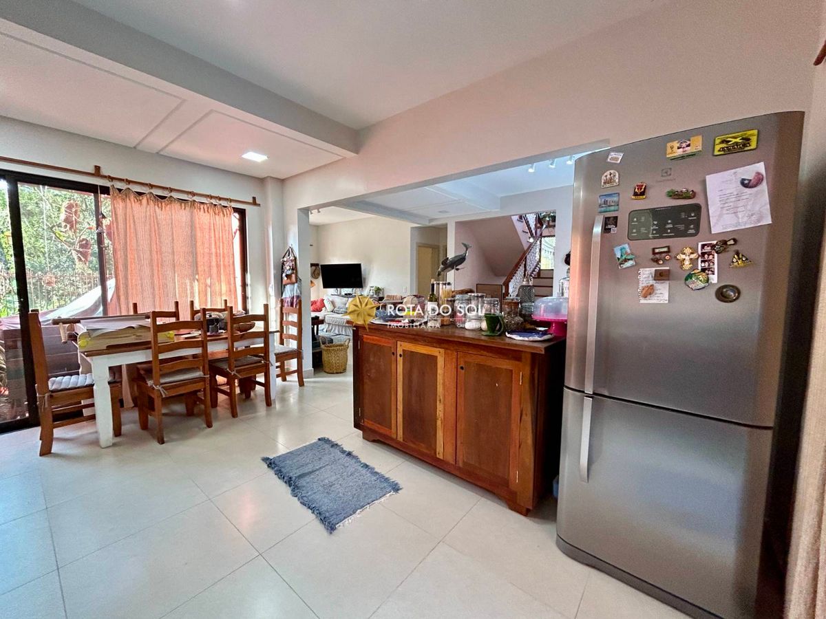 Casa à venda 4 quartos com piscina Praia Mariscal Bombinhas SC - 34