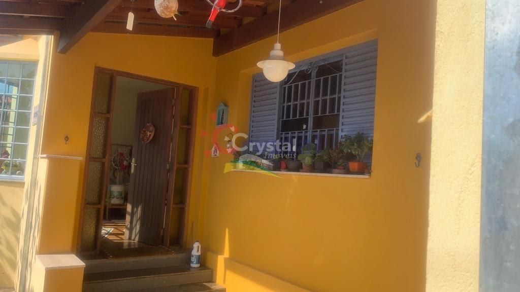 Casa Térrea em Centro - Avaré. Foto 2