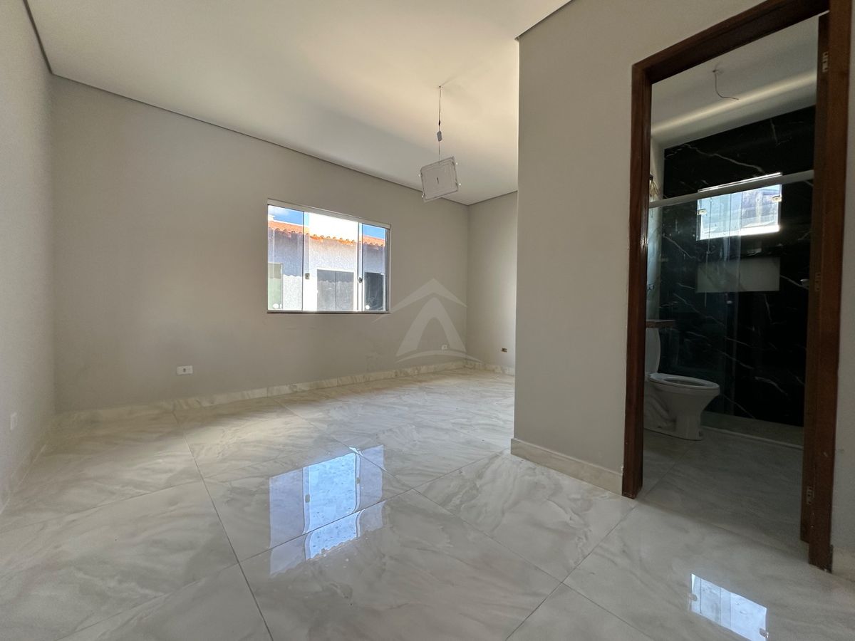 Casa com piscina, 2 quartos sendo 1 suíte, são josé