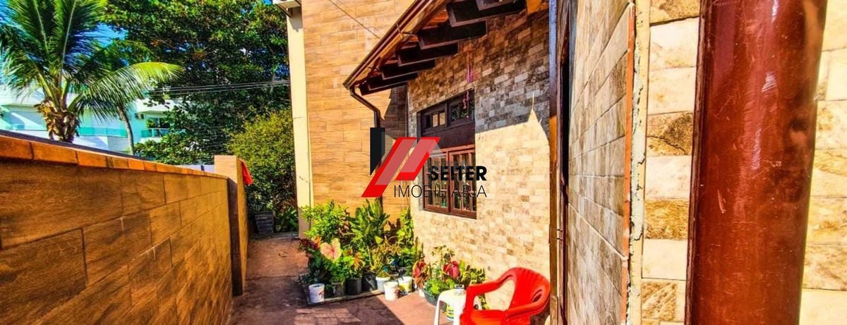 Casa comercial a venda em Canasvieiras norte de Florianópolis