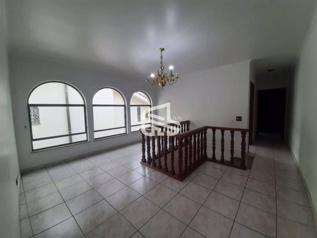 Casa, 4 quartos, 254 m² - Foto 38
