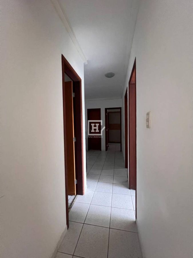 Apartamento com 3 quartos, Farolândia - Aracaju