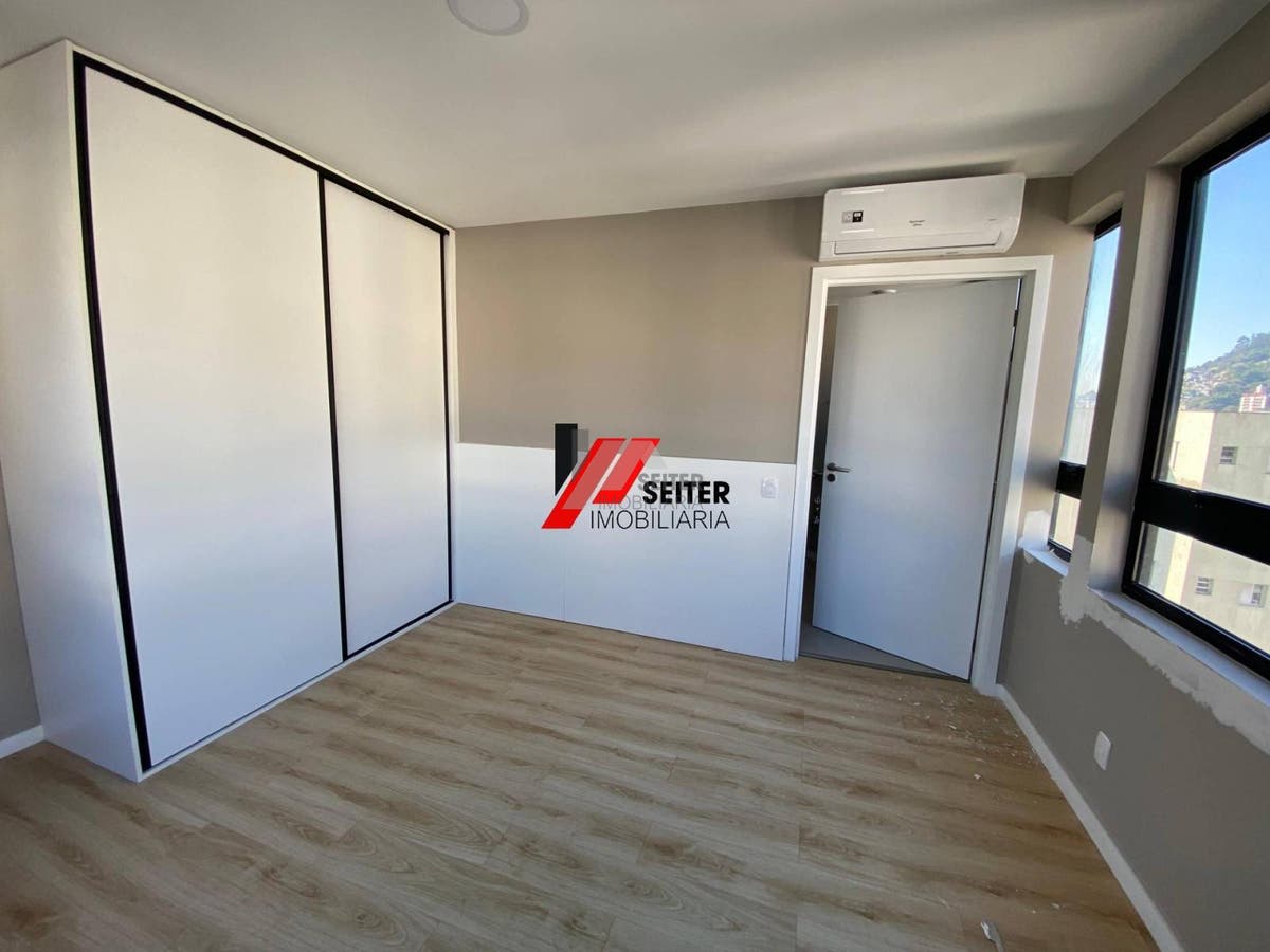 Sala comercial para locação Centro de Florianópolis proximo mercado publico
