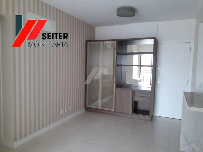 Apartamento 2 quartos 1 suite para locaçao no itacorubi florianopolis