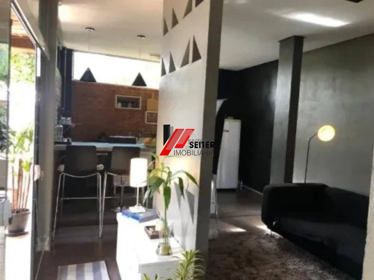 Casa à venda na Cachoeira do Bom Jesus em Florianópolis-SC