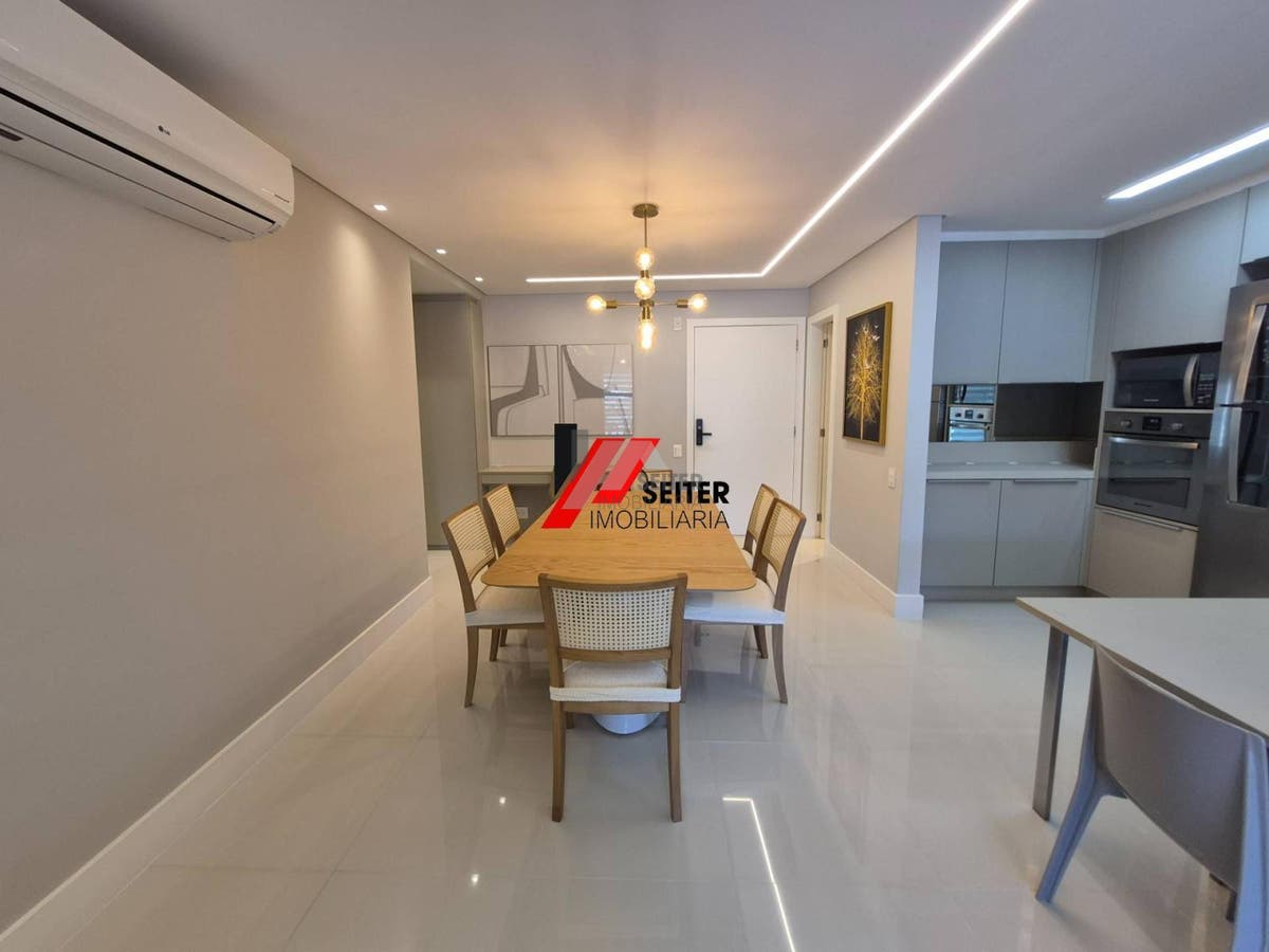 Apartamento de 2 dormitórios alto padrão para locação na Agronômica Florianópolis