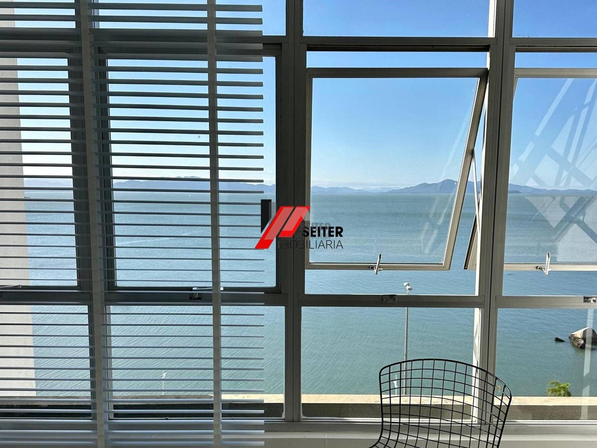 Apartamento 3 dormitórios e suite venda Centro Florianópolis
