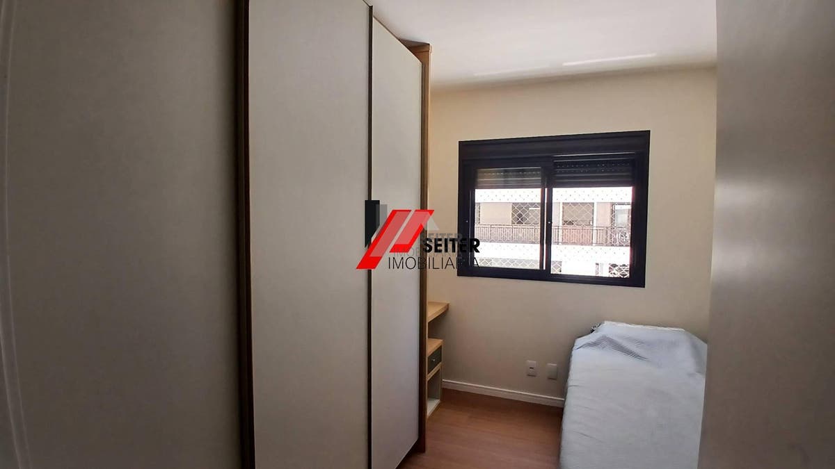 Apartamento de 2 dormitórios à venda no Itacorubi