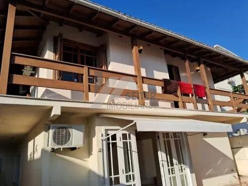 Casa 4 Dormitórios a Venda Santa Mônica Florianópolis