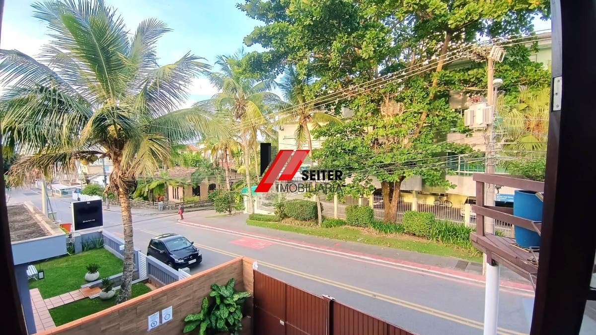 Casa comercial a venda em Canasvieiras norte de Florianópolis