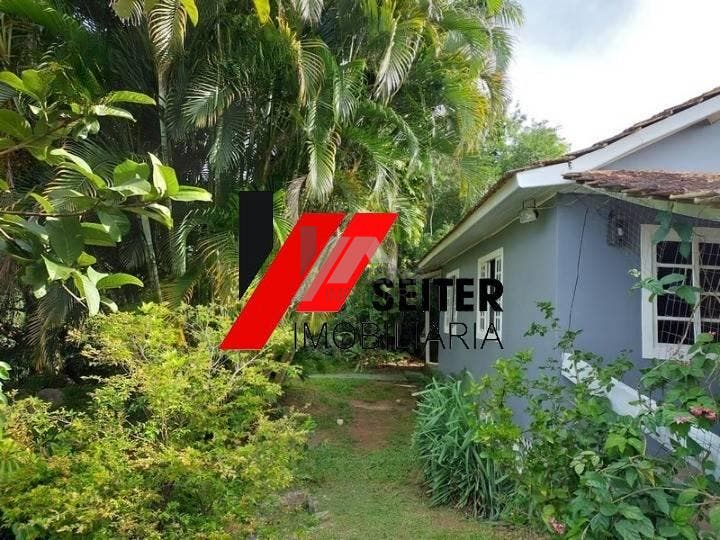 Casa de 4 dormitorios a venda Sambaqui Florianopolis