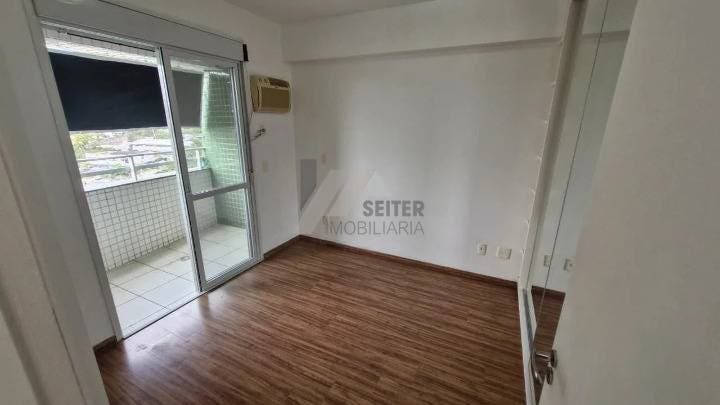 Apartamento 3 dormitórios com suite venda Córrego Grande Florianopolis