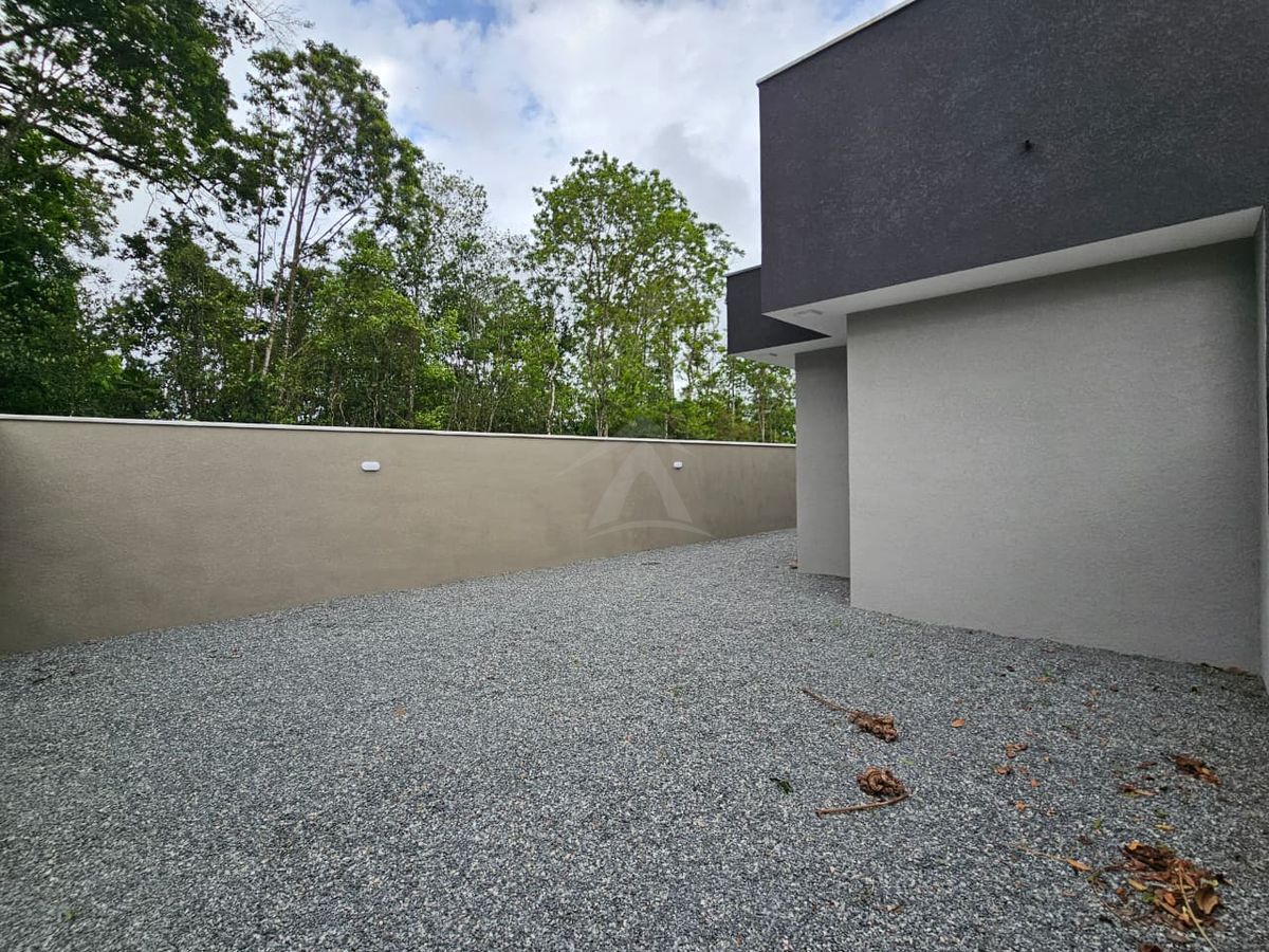 Casa, 3 quartos sendo 1 suíte, bal. Itapoá