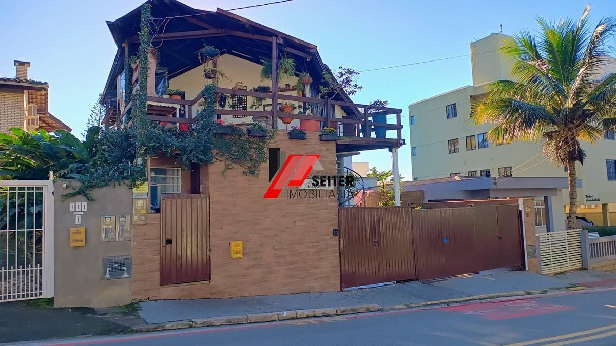 Casa comercial a venda em Canasvieiras norte de Florianópolis