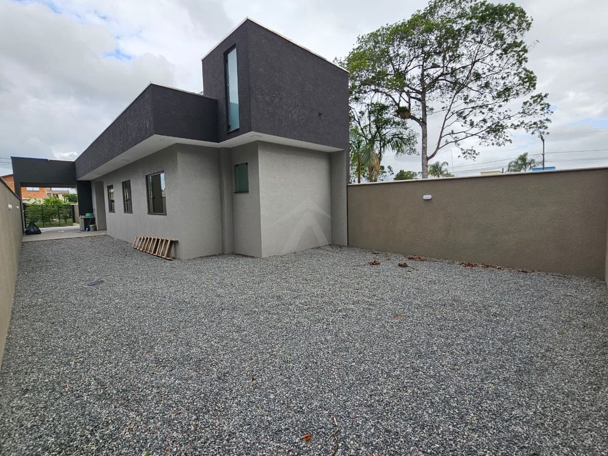 Casa, 3 quartos sendo 1 suíte, bal. Itapoá