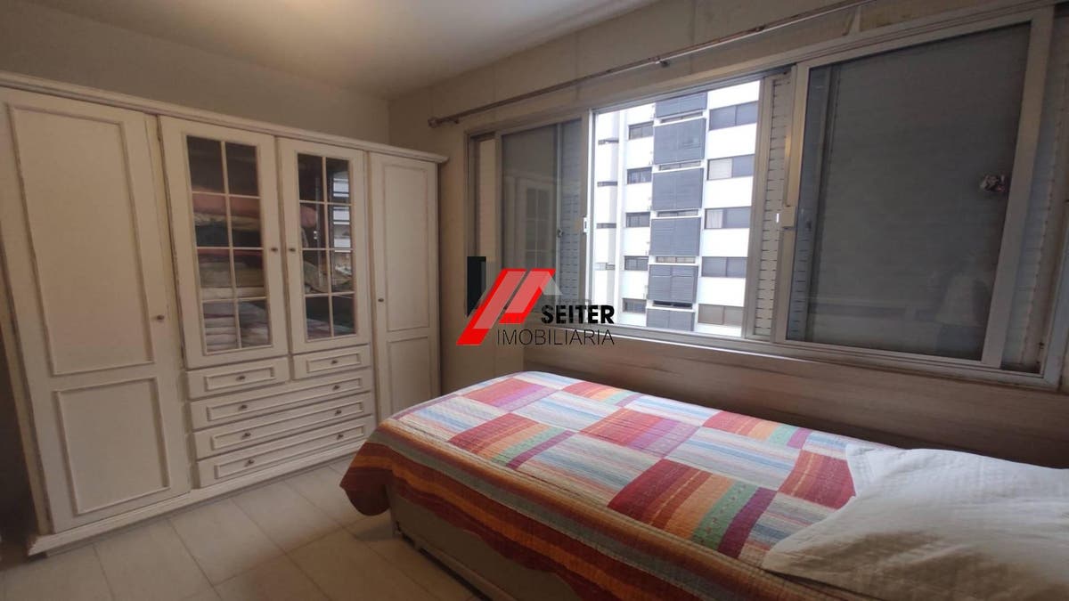 Apartamento a Venda 3 dormitórios Beira mar Florianópolis