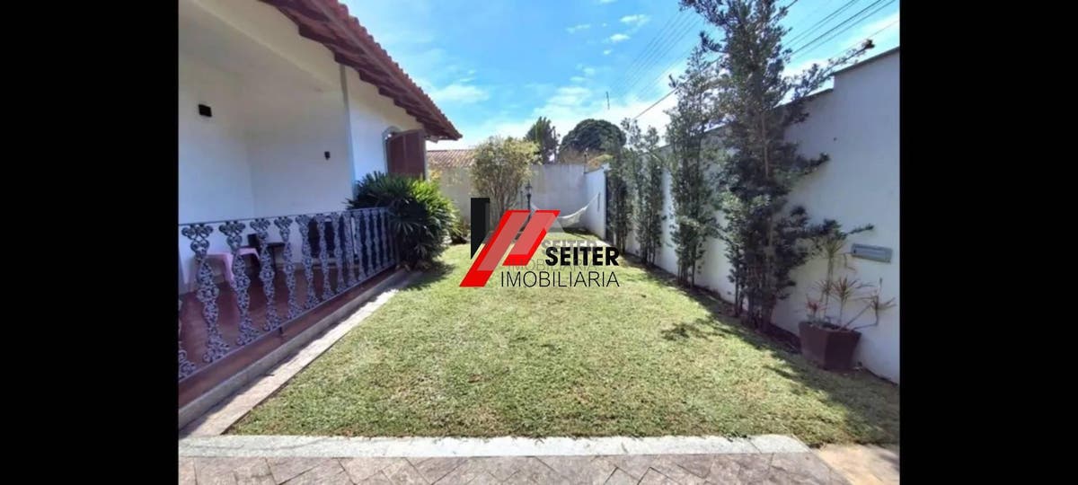 Casa à Venda no Córrego Grande Florianópolis