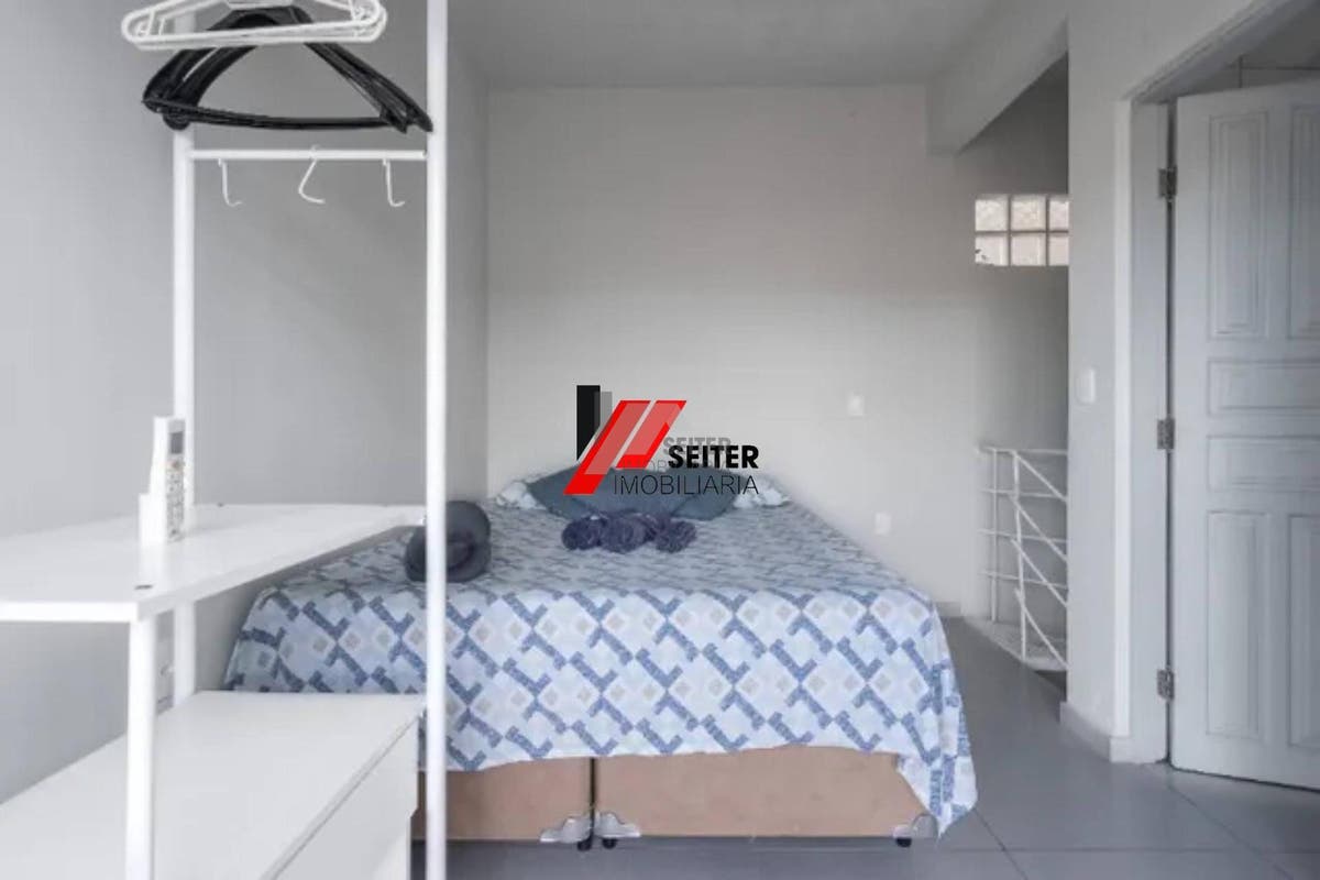Casa à venda na Barra da Lagoa em Florianópolis.