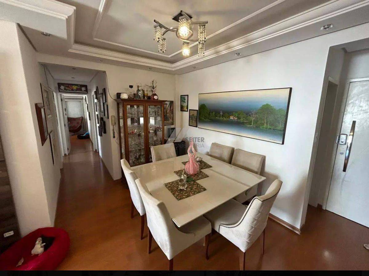 Apartamento 3 dormitórios com 1 suite a Venda em Florianópolis Centro