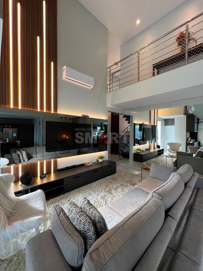 Casa Mobiliada com 3 Suítes no Amizade em Jaraguá do Sul