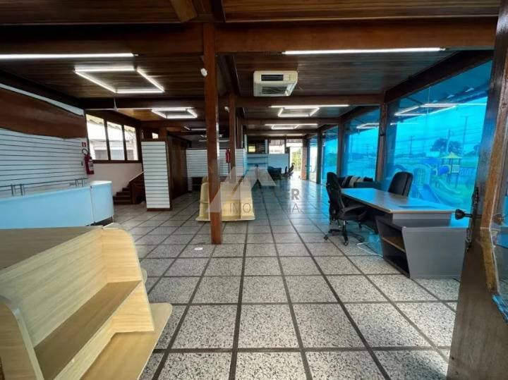 Loja Comercial 400m² João Paulo SC 401