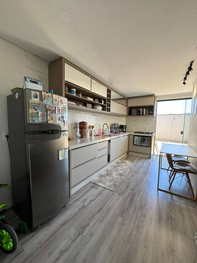 Geminado Duplex com 2 Suítes no bairro Três Rios do Sul