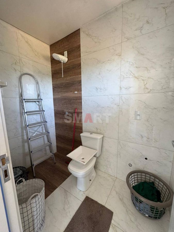 Geminado Duplex com 2 Suítes no bairro Três Rios do Sul