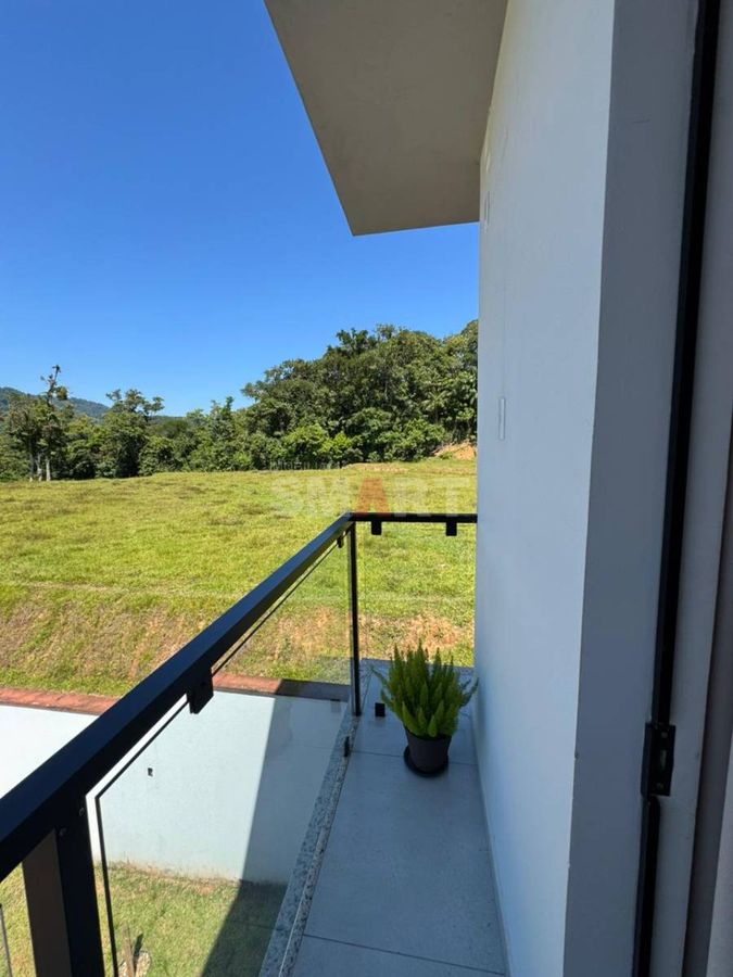 Geminado Duplex com 2 Suítes no bairro Três Rios do Sul