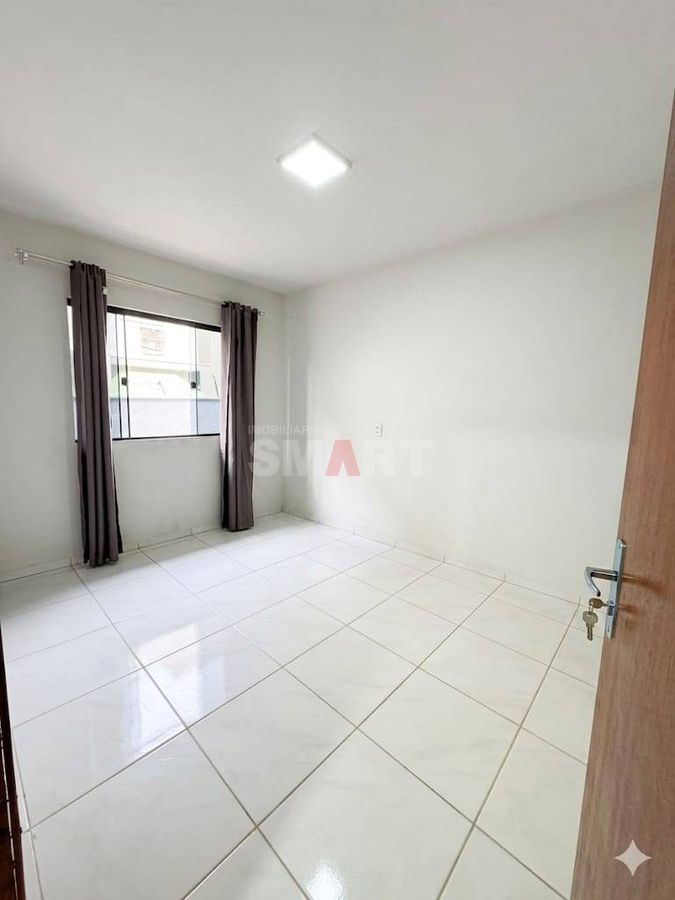 Casa à Venda em 3 Rios do Sul com 3 Quartos