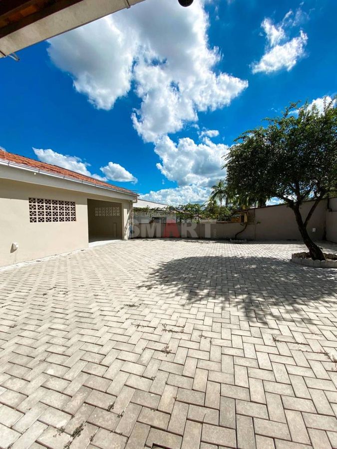 Casa à Venda no Amizade com Terreno de 396m²