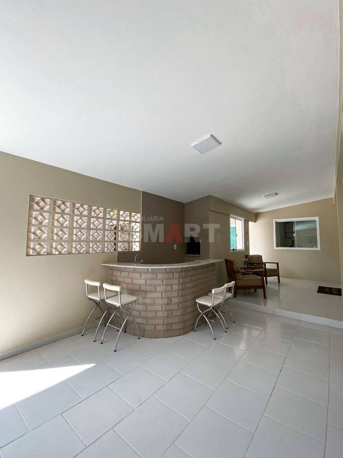 Casa à Venda no Amizade com Terreno de 396m²