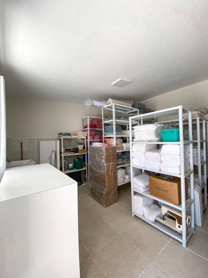 Casa à Venda no Amizade com Terreno de 396m²
