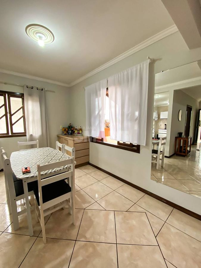 Casa Sobrado com 6 quartos no bairro Amizade