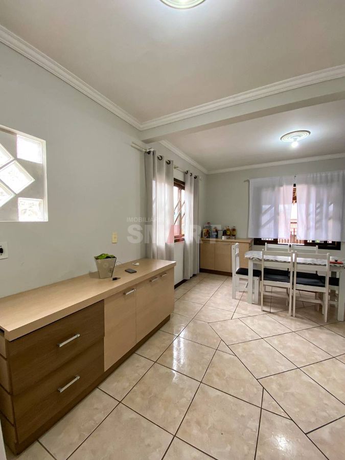 Casa Sobrado com 6 quartos no bairro Amizade