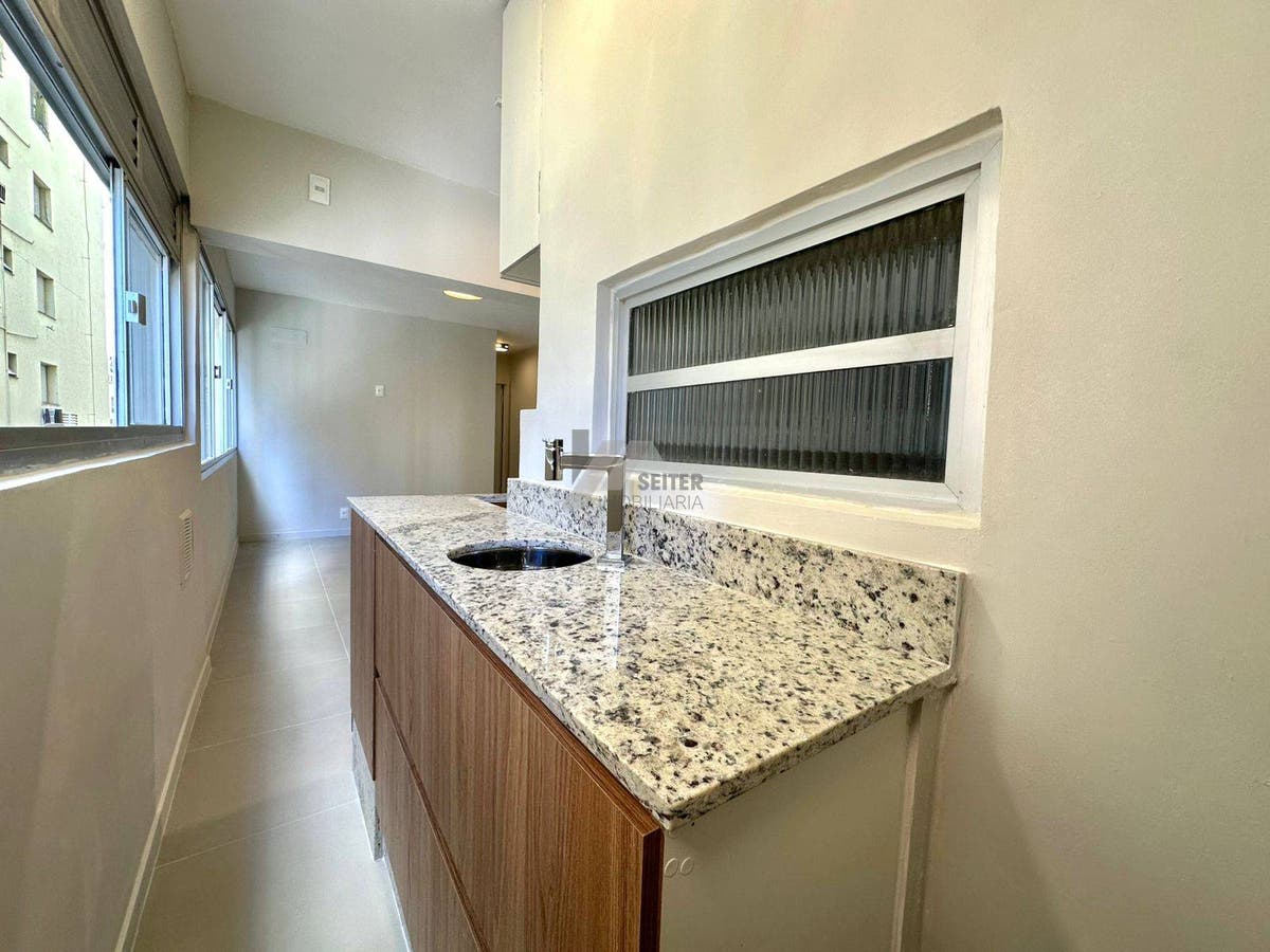 Apartamento de 1 dormitórios para Venda Centro- Florianópolis