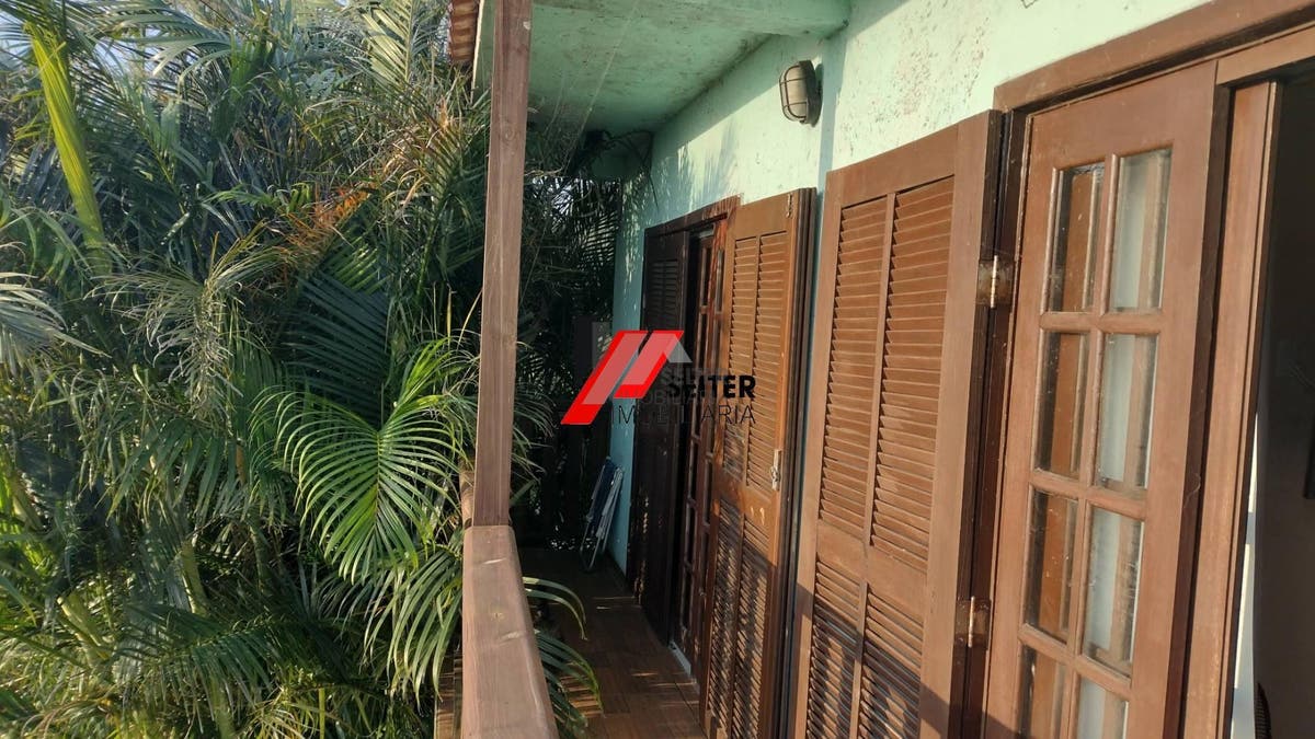 Casa a venda em Ribeirão da Ilha
