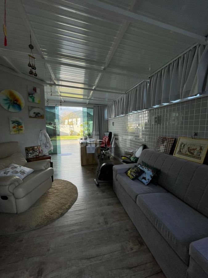 Apartamento com Terraço no Centro