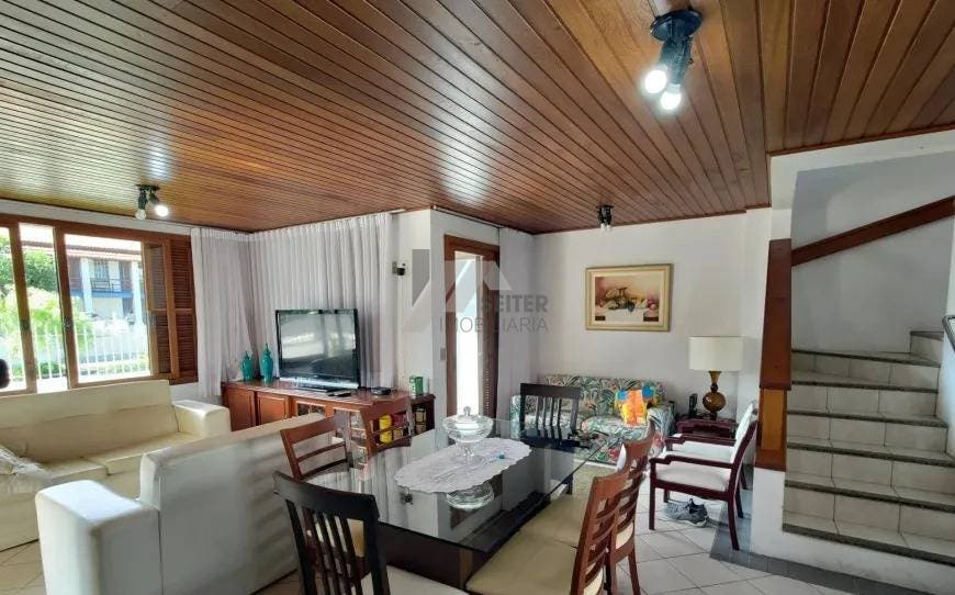 Casa venda praia Daniela Florianopolis