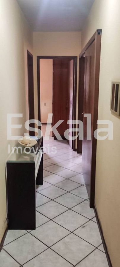 Casa Residencial Com 03 Dormitórios, Localizada no Bairro Vila Lalau, Jaragua do Sul