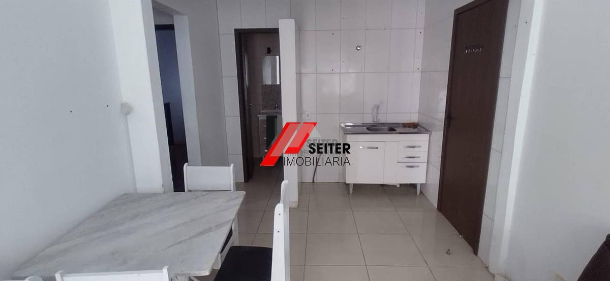 Casa á venda na trindade Florianópolis